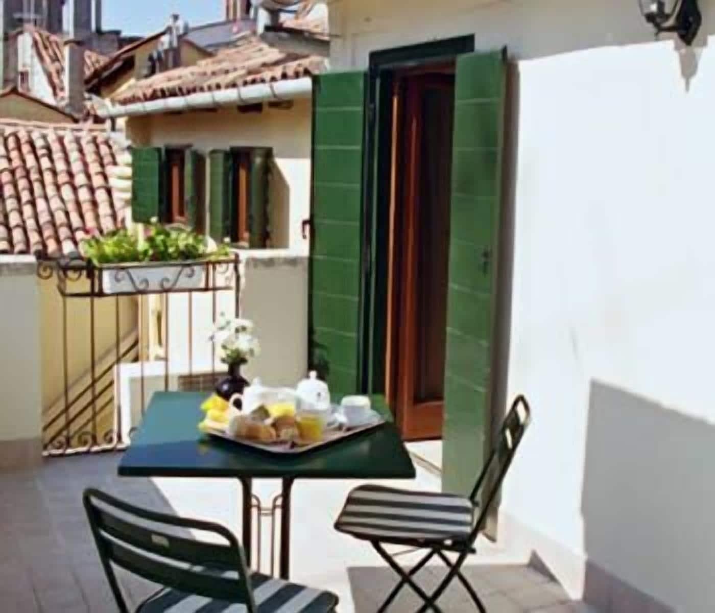 Residenza Goldoni Bed & Breakfast Venice Exterior photo