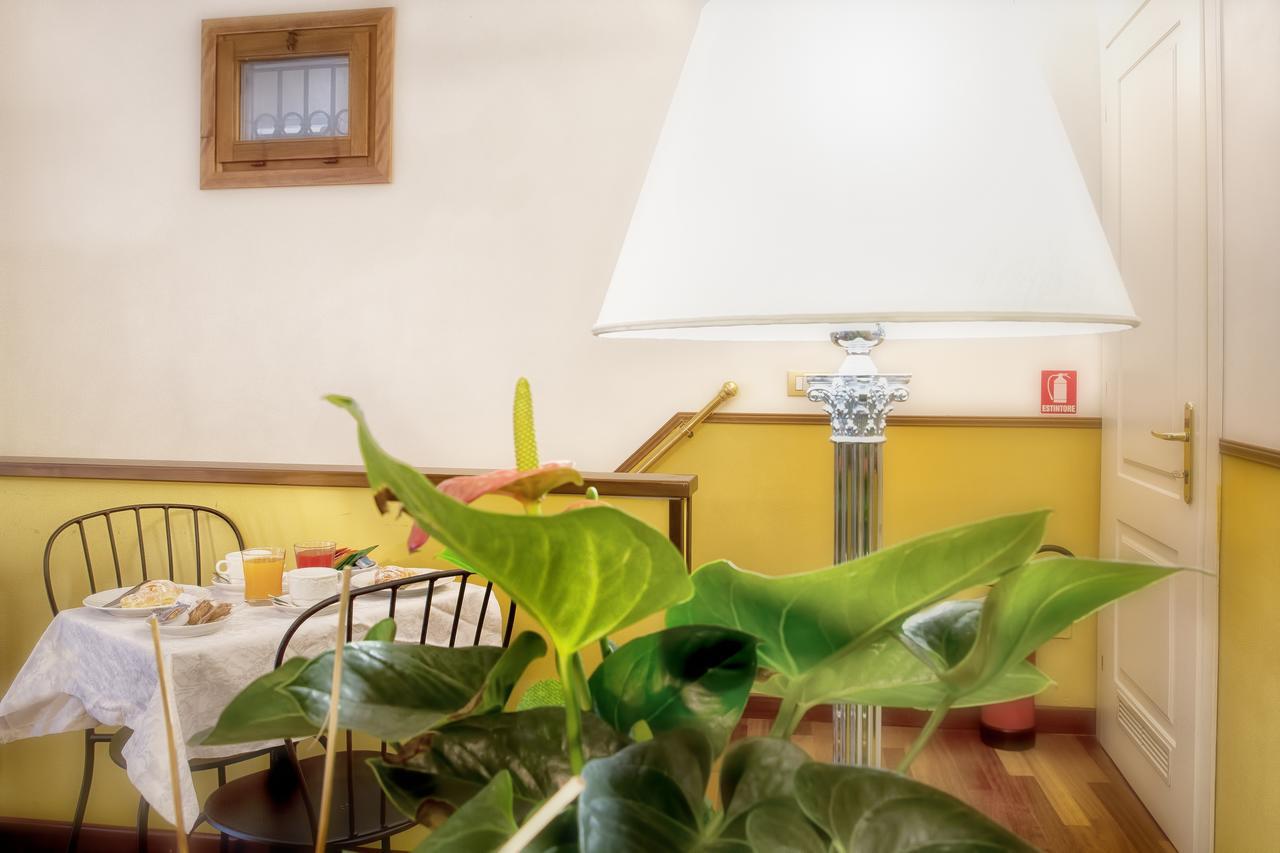 Residenza Goldoni Bed & Breakfast Venice Exterior photo