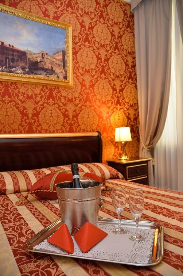 Residenza Goldoni Bed & Breakfast Venice Room photo
